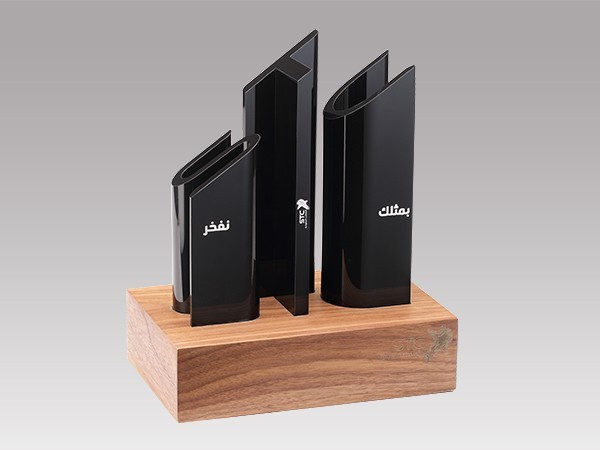 亞克力、MDF展臺